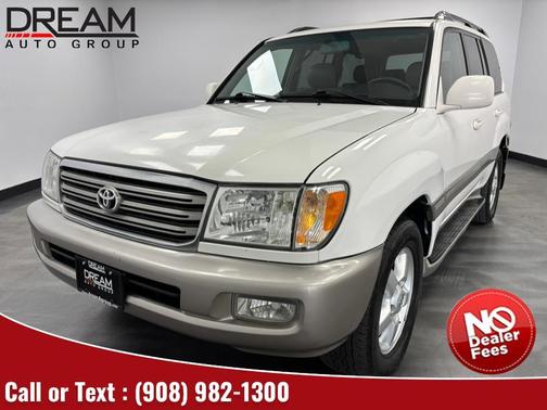 2004 Toyota Land Cruiser Base