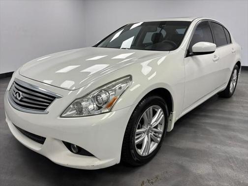 2013 INFINITI G37x Base