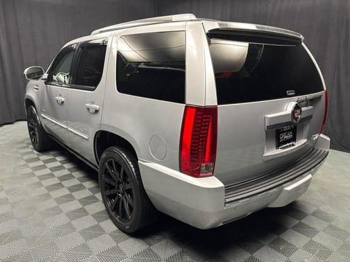 2014 Cadillac Escalade Premium