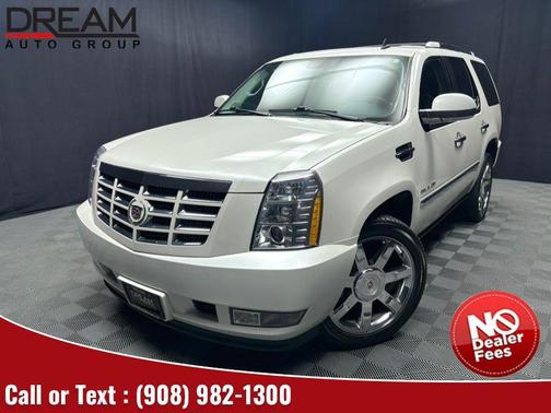 White Diamond Tricoat 2011 Cadillac Escalade Premium