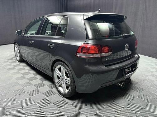 2013 Volkswagen Golf R 4-Door