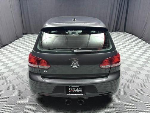 2013 Volkswagen Golf R 4-Door