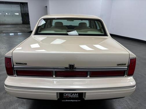 1995 Lincoln Town Car Cartier