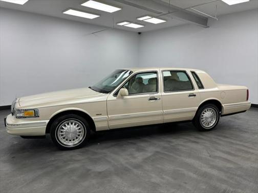 1995 Lincoln Town Car Cartier