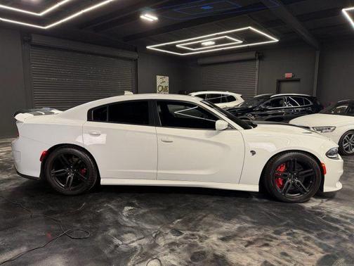 White 2017 Dodge Charger SRT Hellcat