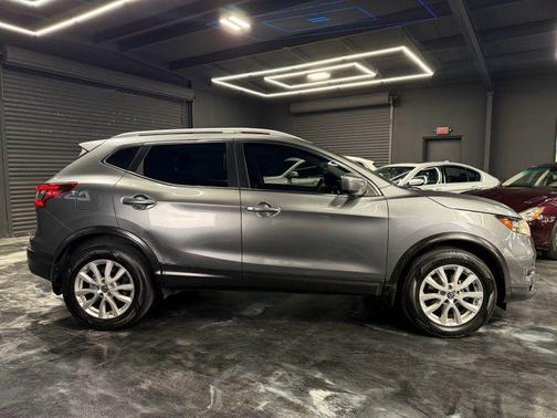 2020 Nissan Rogue Sport SV