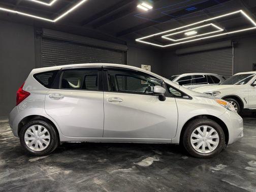 Brilliant Silver 2016 Nissan Versa Note SV