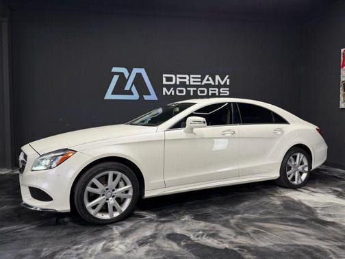 White 2015 Mercedes-Benz CLS-Class LUXURIOUS WITH SUNROOF NAVIGATION AND HEATED