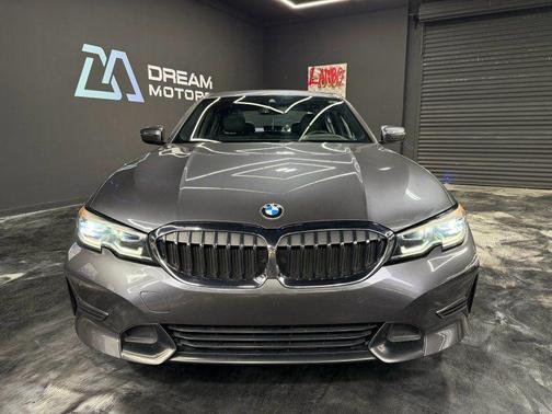 Gray 2019 BMW 330 i