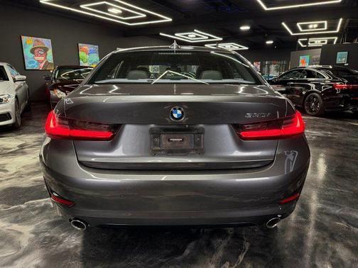 Gray 2019 BMW 330 i