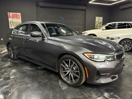 Gray 2019 BMW 330 i