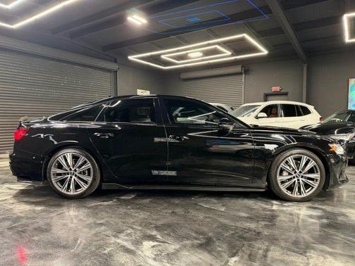 Brilliant Black 2021 Audi A6 45 quattro Sport Premium