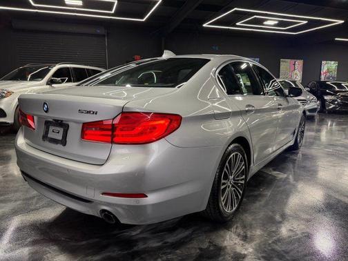 Silver 2019 BMW 530 i