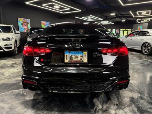 Mythos Black Metallic 2021 Audi RS 5 2.9T