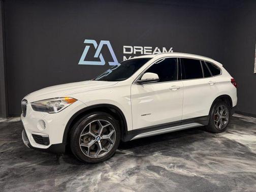 White 2018 BMW X1 sDrive28i