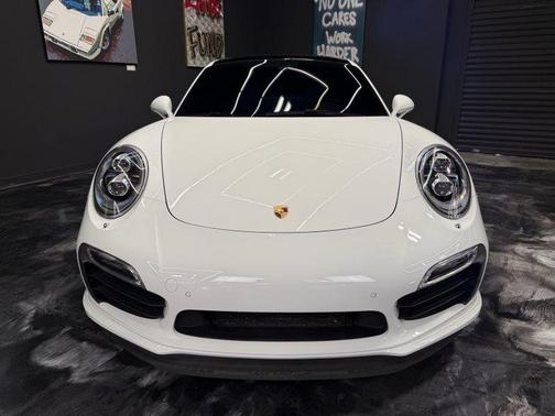 2014 Porsche 911 Turbo S
