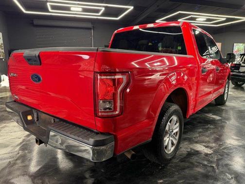 Red 2017 Ford F-150 XLT