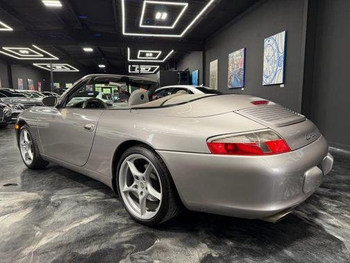 Silver 2003 Porsche 911 EXPERIENCE THRILLS WITH THIS POWERFUL SPORTS CAR