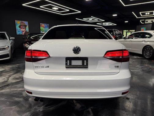 2016 Volkswagen Jetta 1.4T SE w/ Connectivity