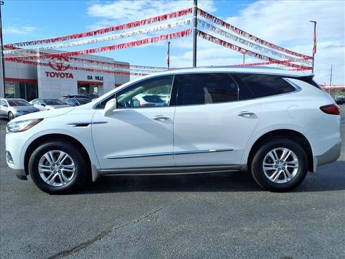 2021 Buick Enclave Essence