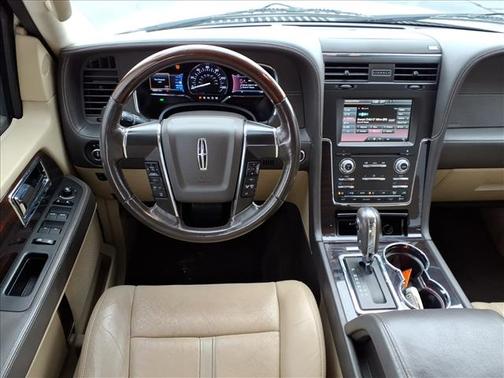 2015 Lincoln Navigator Base