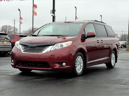 2015 Toyota Sienna XLE Premium