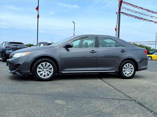 Gray 2012 Toyota Camry XLE