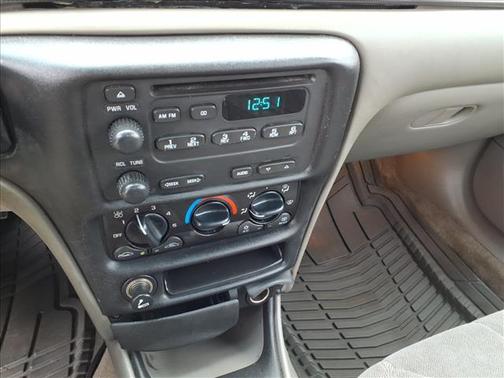 2003 Chevrolet Malibu Base