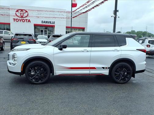 White 2024 Mitsubishi Outlander SE Ralliart