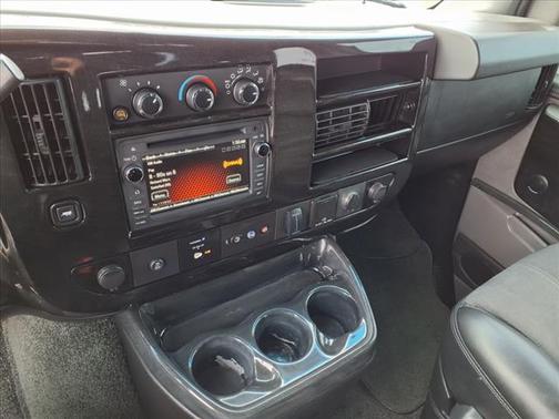 2017 GMC Savana 2500 Work Van