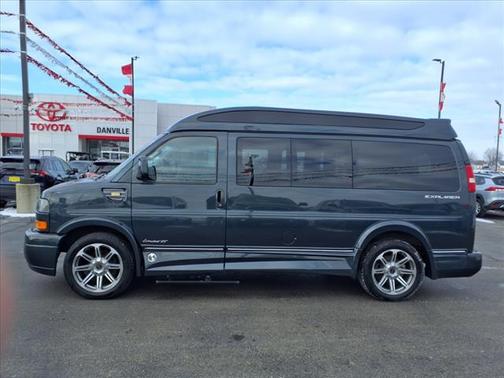 2017 GMC Savana 2500 Work Van