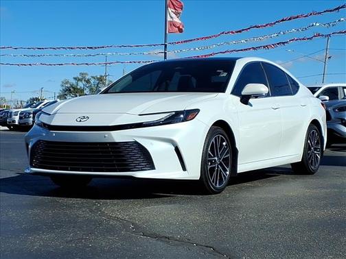 2025 Toyota Camry XLE