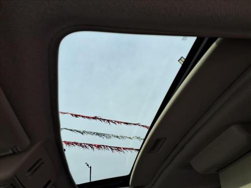 2012 Nissan Titan SV