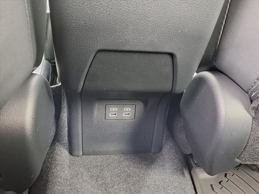 2025 Toyota Prius XLE