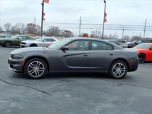 2019 Dodge Charger SXT