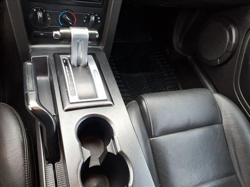 2007 Ford Mustang Base