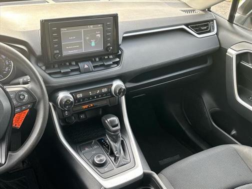 2019 Toyota RAV4 Hybrid LE