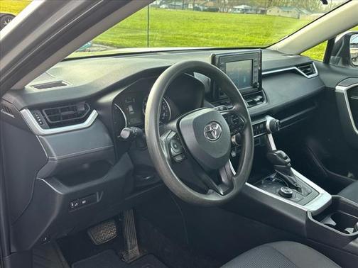2019 Toyota RAV4 Hybrid LE