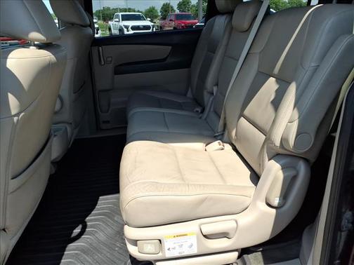 Maroon 2012 Honda Odyssey EX-L