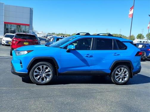 2019 Toyota RAV4 XLE Premium
