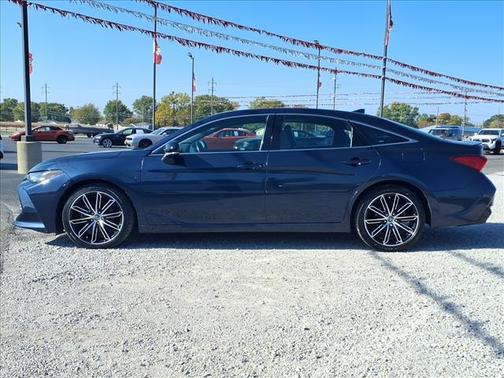 2019 Toyota Avalon Touring
