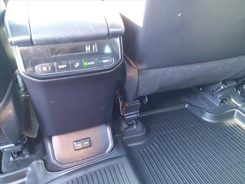 Celestial Silver Metallic 2022 Toyota Highlander XLE