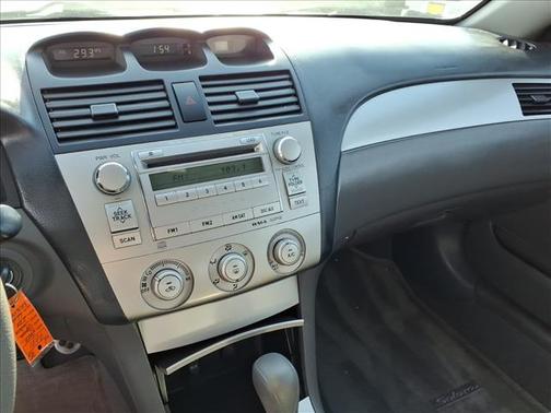 2008 Toyota Camry Solara SE