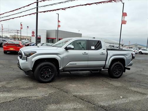 2025 Toyota Tacoma SR5