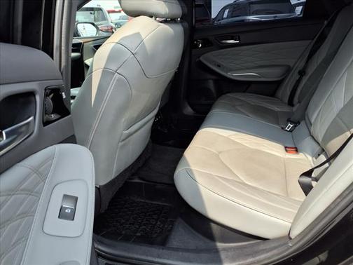 2020 Toyota Avalon Hybrid Limited