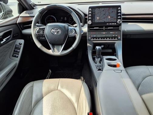 2020 Toyota Avalon Hybrid Limited