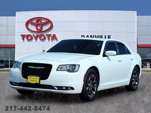 White 2016 Chrysler 300 S