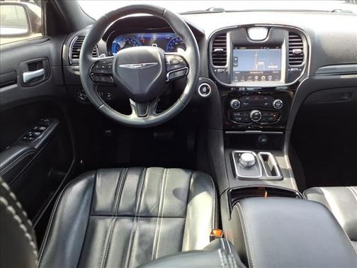 White 2016 Chrysler 300 S