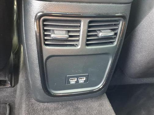 White 2016 Chrysler 300 S