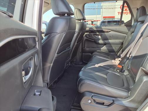 2024 Honda Pilot Touring 8-Passenger